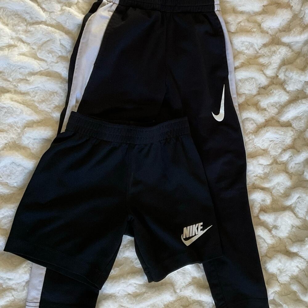 Nike 4/5 pants and shorts